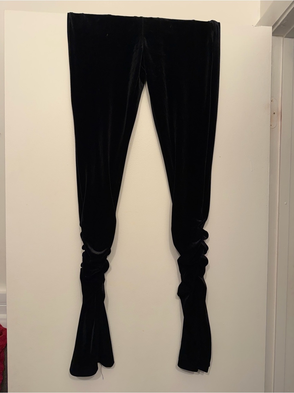 Zara Black Velvet Women's Jeans - Sleek Stretch Slim Fit